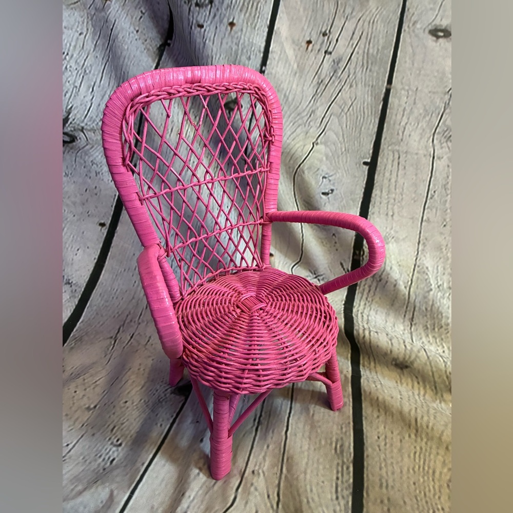 11” Mini Wicker Chair Barbie Bubble Gum Pink Doll Furniture Accessories‎
